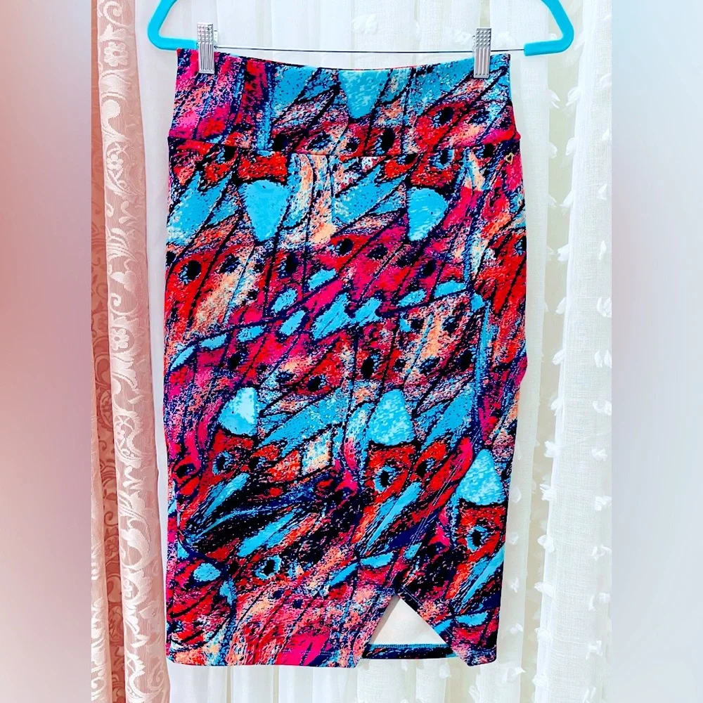 ✨ FREE with Bundle! ✨Thalia Sodi Scuba Pencil Skirt - Picture 1 of 8